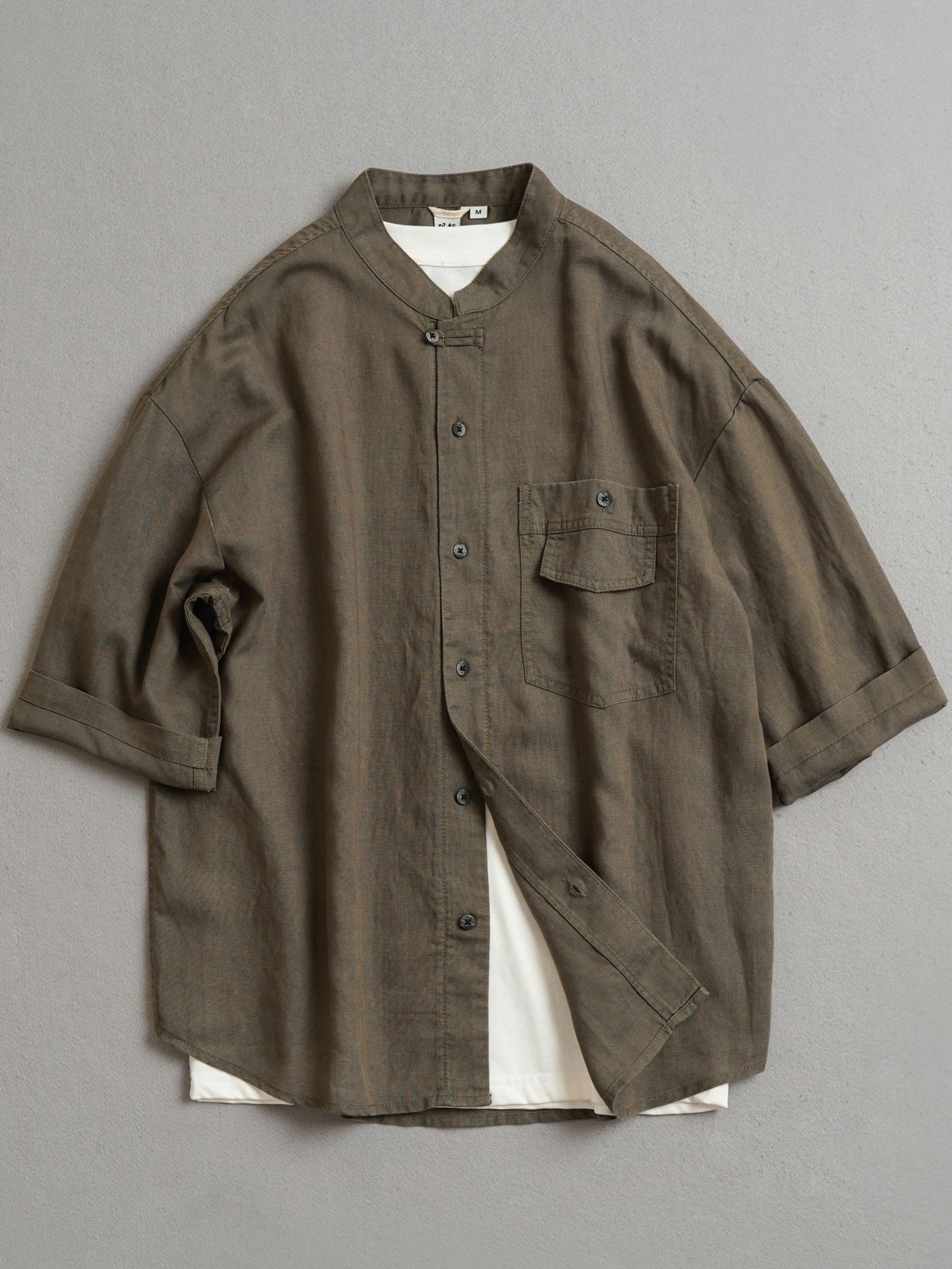 Old Money Style Stand Collar Half-Sleeve Linen Shirt for Men, Summer Thin Style with Large Pockets, Casual Solid Color Shirt 3033