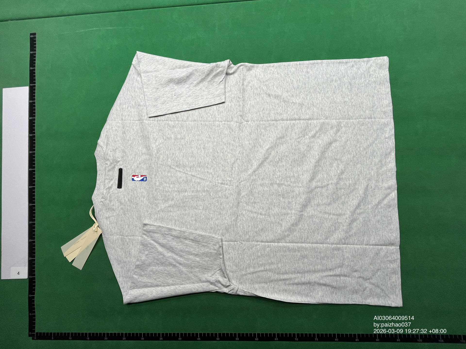 Essentials American High Street Summer New T-Shirt Co-Branded Team Series Short-Sleeved Unisex — QC-foto 2