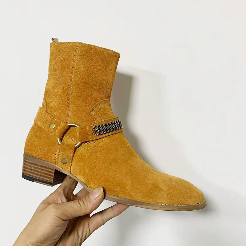 Chelsea boots men 2025 European and American new trend, personality, fashion, atmosphere, pointed buckle frosted leather Martin boots shoes
