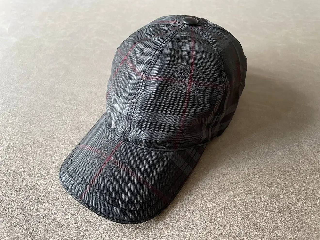 Burberry博柏利 网眼格纹 绵 涤纶 鸭舌帽 男款