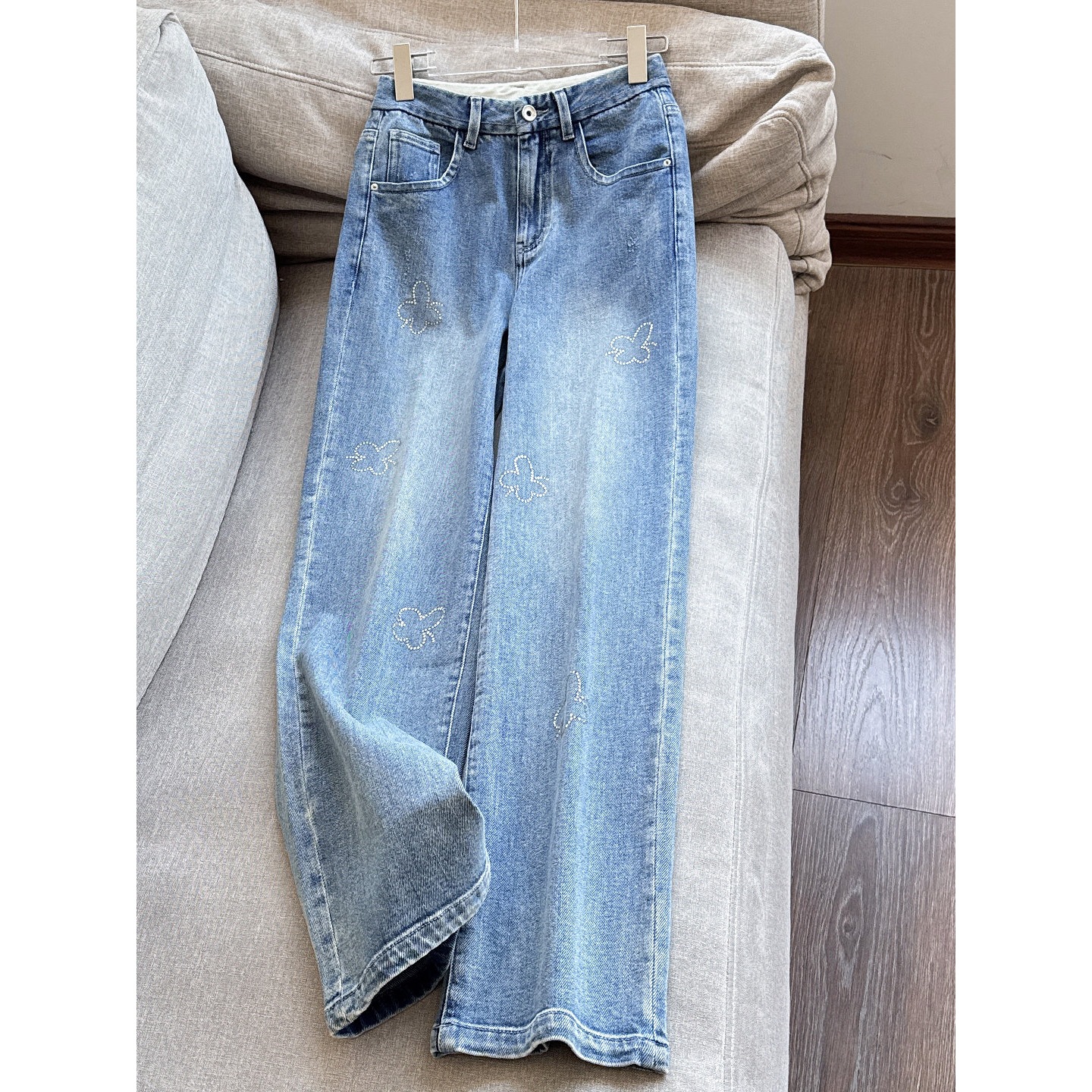 2026 Retro Straight-Leg Pants Slim-Fit Long Pants Wide-Leg Pants Rhinestone Butterfly Jeans Wholesale H02Dk8870