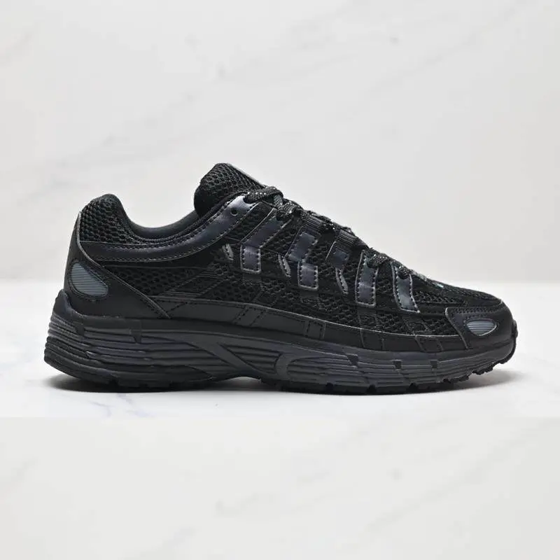 New Balance 608 All Black