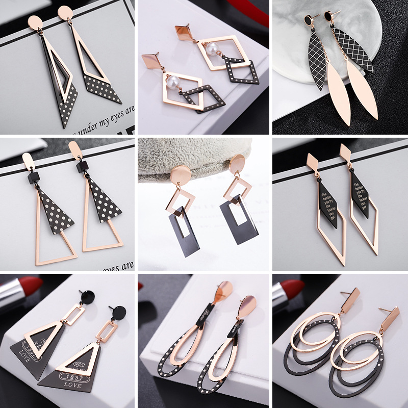 New Fashion Rose Gold Geometric Titanium Steel Earrings Women's Creative Exaggerated Contrast Color Light Luxury Earrings Unique Trinkets