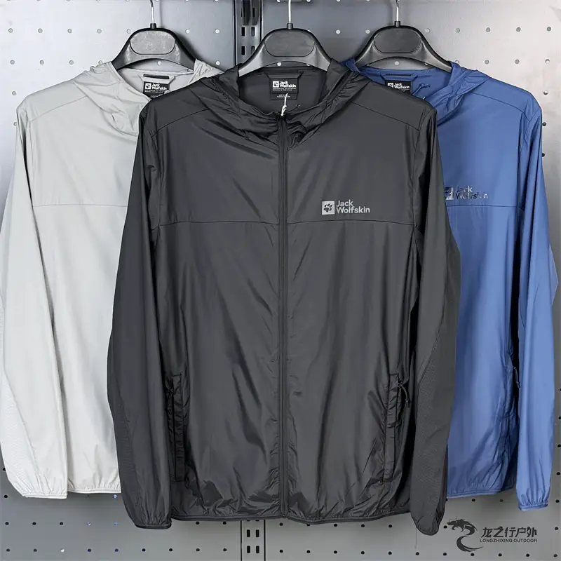 24 Spring New arrival Jack Wolfskin Wolf Claw Men Windproof, Water Repellent, Breathable and Sunscreen jacket 5321054