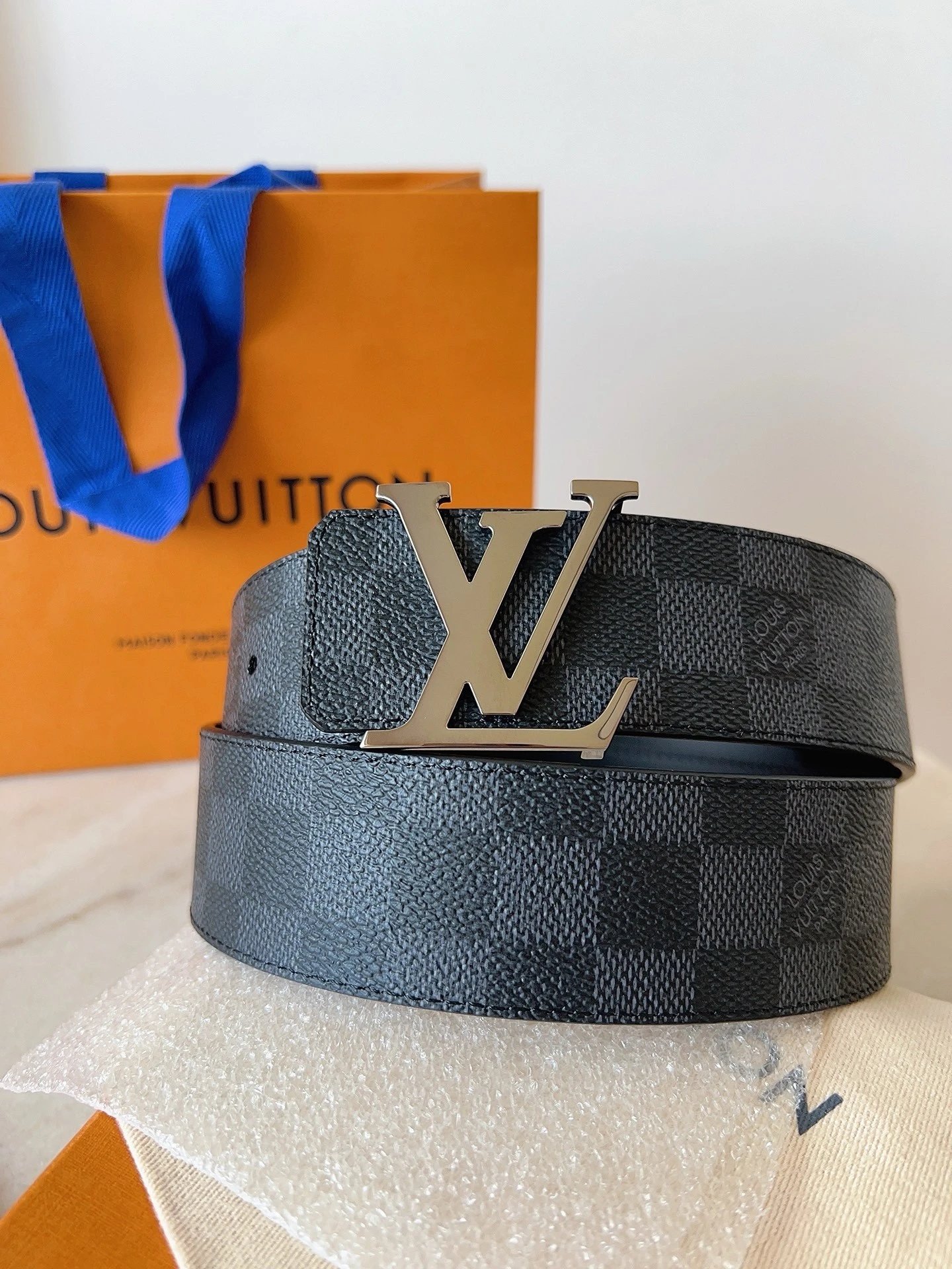 Louis Vuitton Damier Ebene belt
