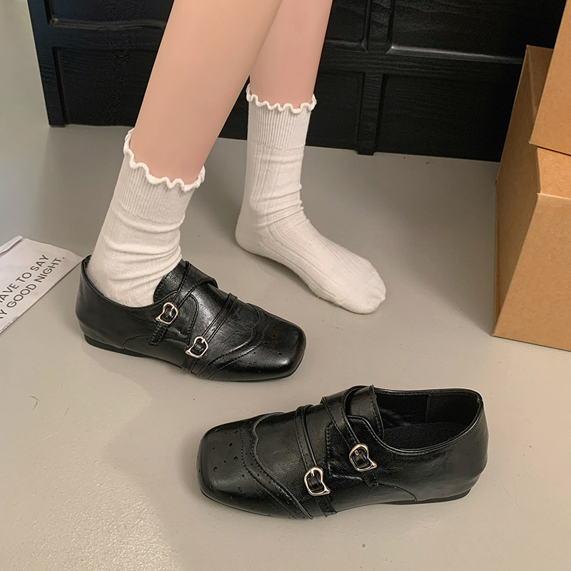 Vintage Carved Square-Toe Loafers with 4cm Hidden Heel for Women, 2026 Spring New British Style Leather Shoes Wholesale