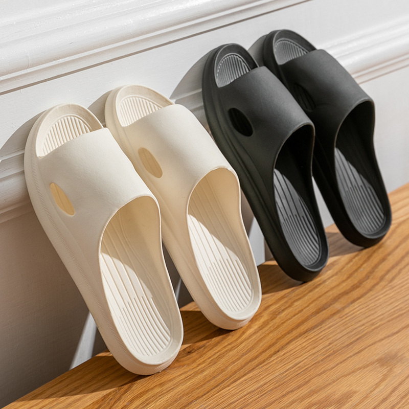 Sandals and slippers eva stepped on excrement feeling men's bath bathroom home use non-slip non-smelly feet home indoor summer women wholesale
