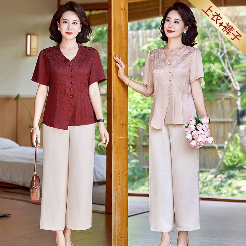 Elegant Mom Silk Satin T-Shirt Set, Mom's Clothing 2026 Summer New Style, High-End Fashionable Blouse for Middle-Aged Women