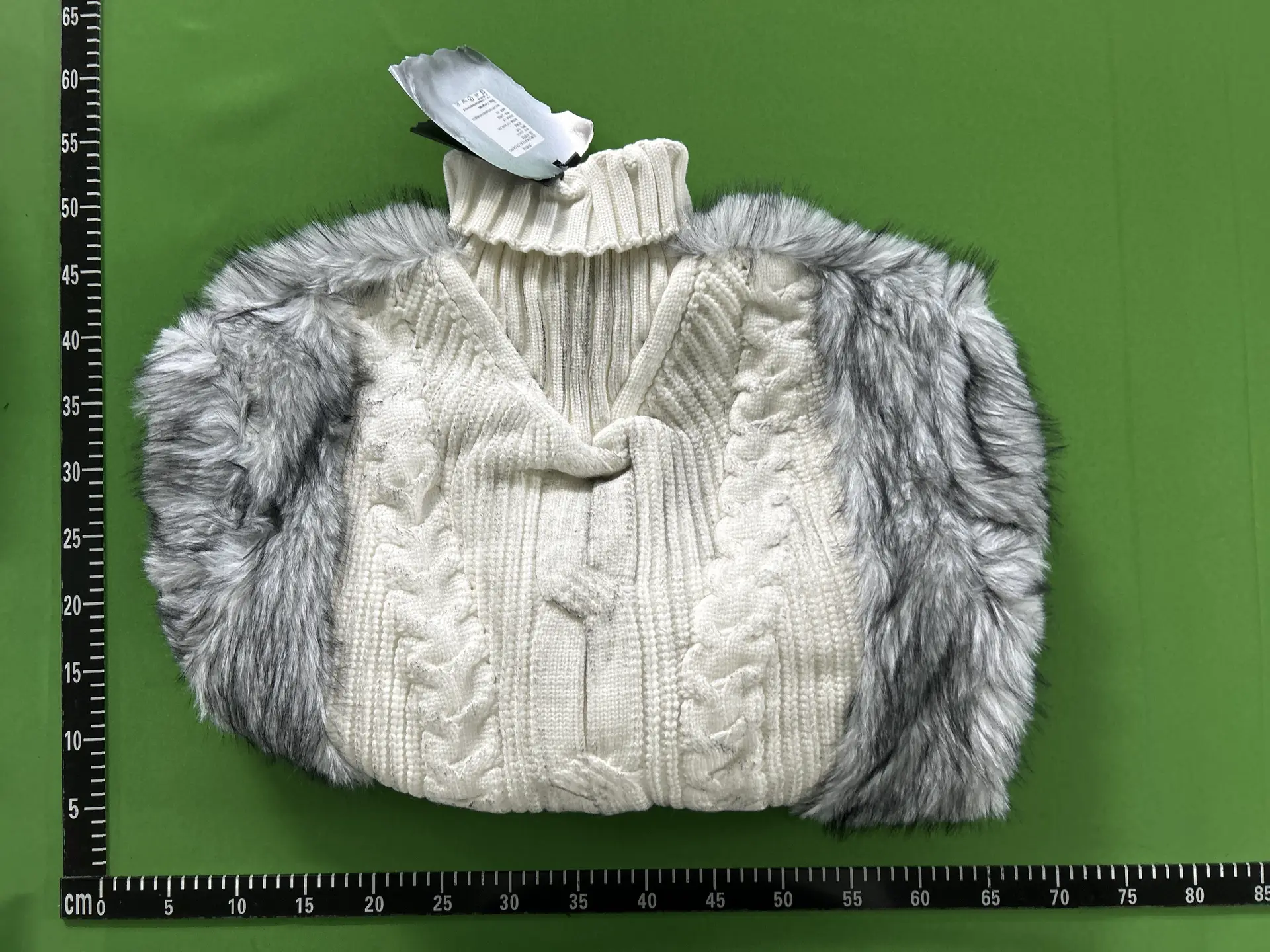 STARTEXCEEDEND fur spliced high neck sweater for men, autumn and winter, with thick velvet lining and hand-painted knit sweater