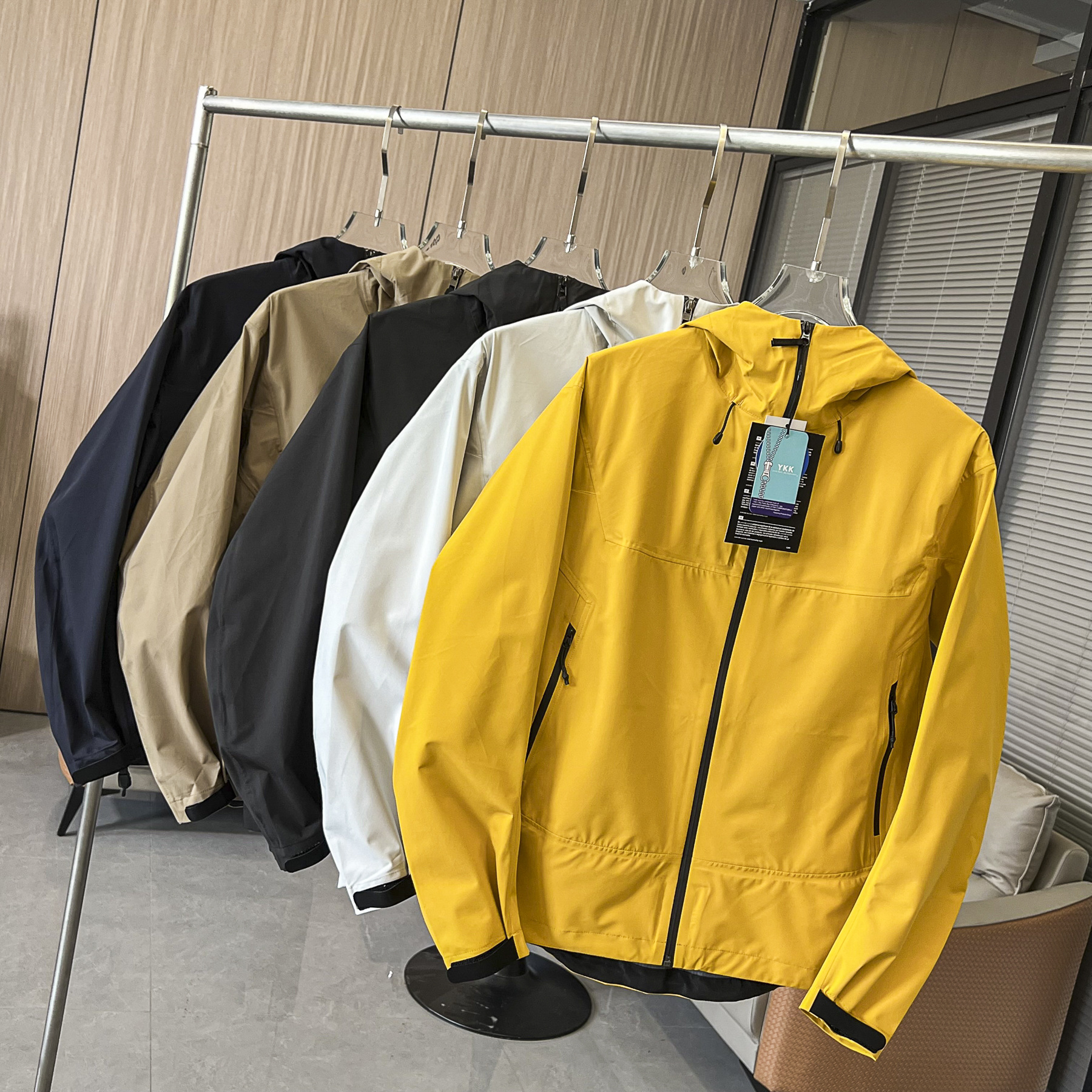 Glued Seams! Outdoor Functional High-End Windproof Hardshell Micro-Elastic Hooded Jacket