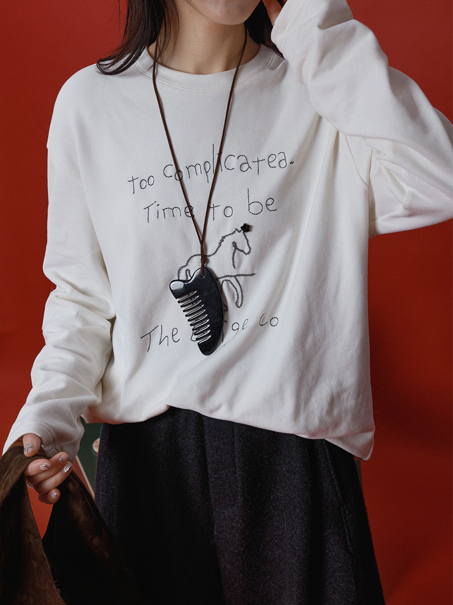 Trendy and Unconventional Women's Winter T-Shirt with Front Lettering and Embroidered Pony Design, Casual Long-Sleeve Base Shirt 30350