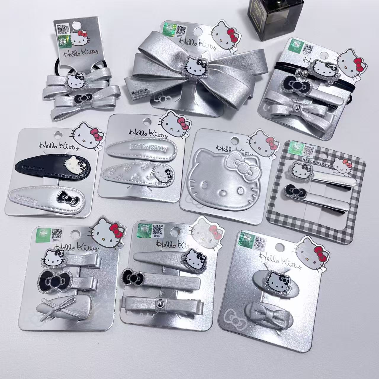 Authentic Licensed Hello Kitty Sweet-Cool Style High-Quality Silver and Black Pu Leather Hair Clip 13473