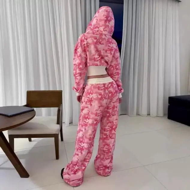 American Street Hip-Hop Color-Blocked Waist-Cinching Camouflage Hooded Sweatshirt and Casual Straight-Leg Sweatpants Two-Piece Set for Women