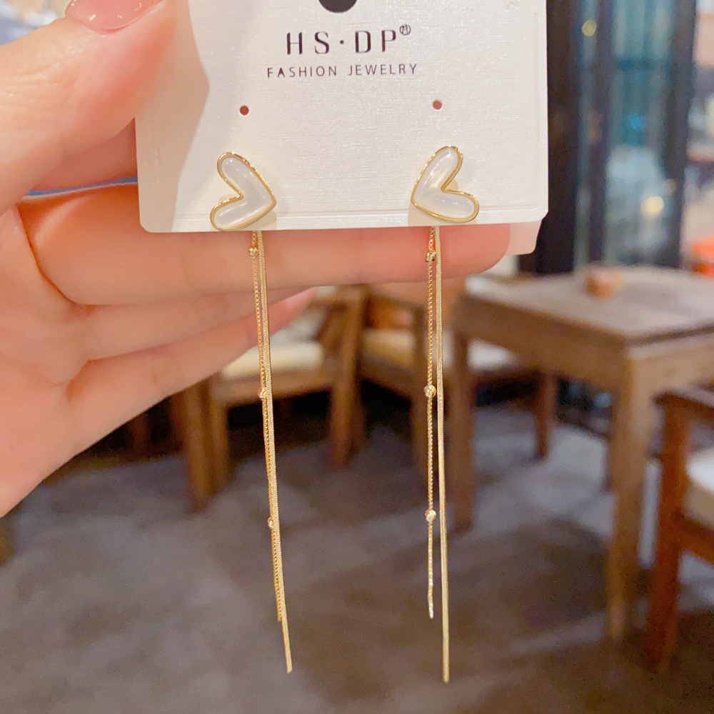 A Versatile Two-Way Wear Mother-Of-Pearl Heart-Shaped Long Tassel Earring for Women, Stylish, Simple, Face-Slimming, and Easy to Match, Wholesale Earrings