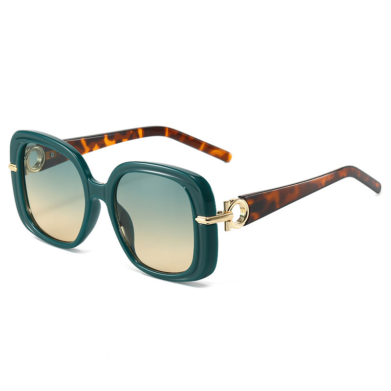 New Style Personalized Retro Fashion Hollow Decorative Sunglasses Ins European and American Square Large Frame Outdoor Trendy Sunglasses