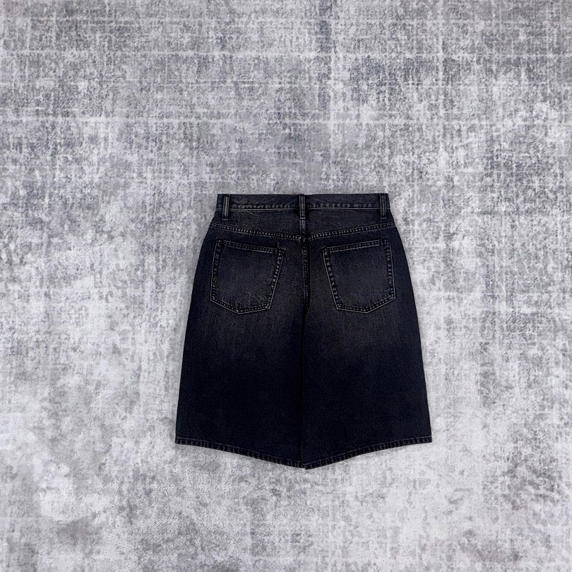 Customized S-Style Graffiti Red Letter Style 222 Denim Shorts