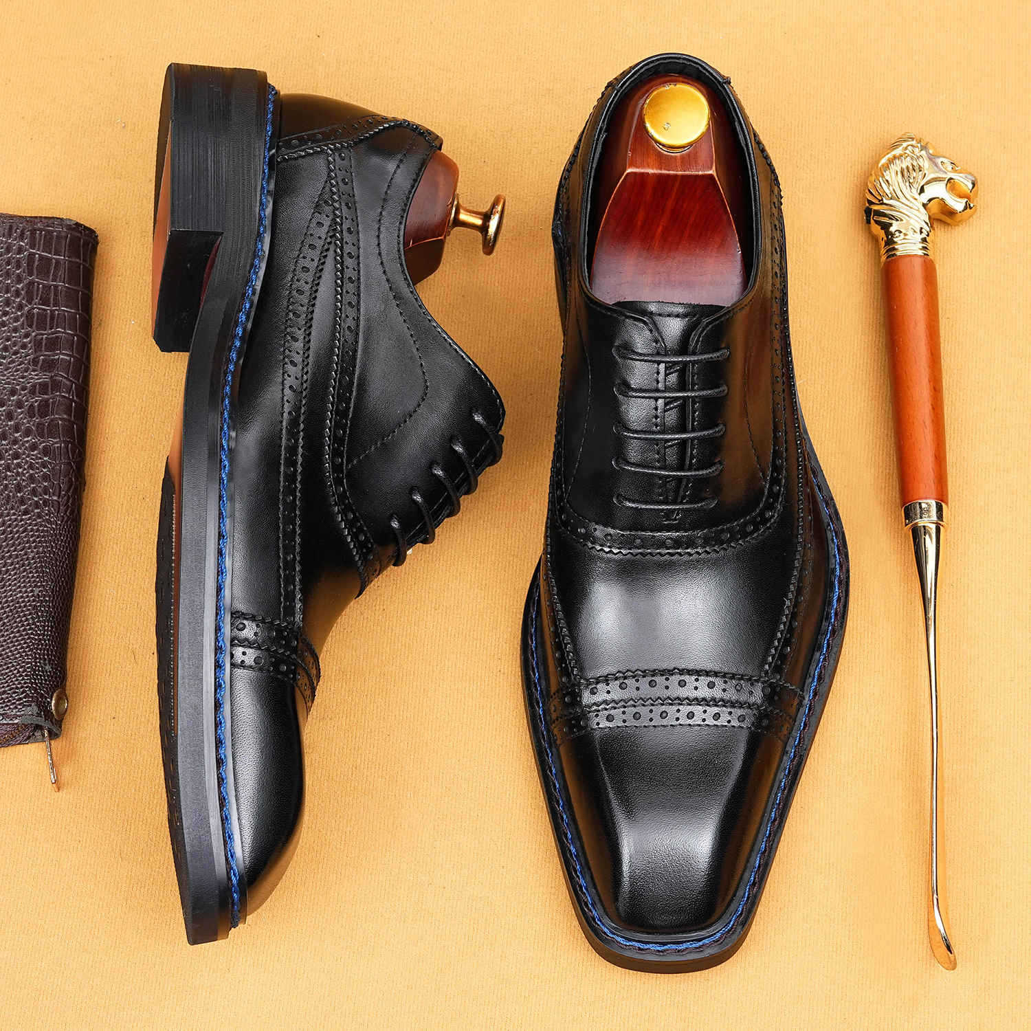 【Vip】Brogue Carved Leather Shoes for Men, Genuine Leather 2026 Business Formal Norwegian Stitching Square Toe Lace-Up Oxford Shoes