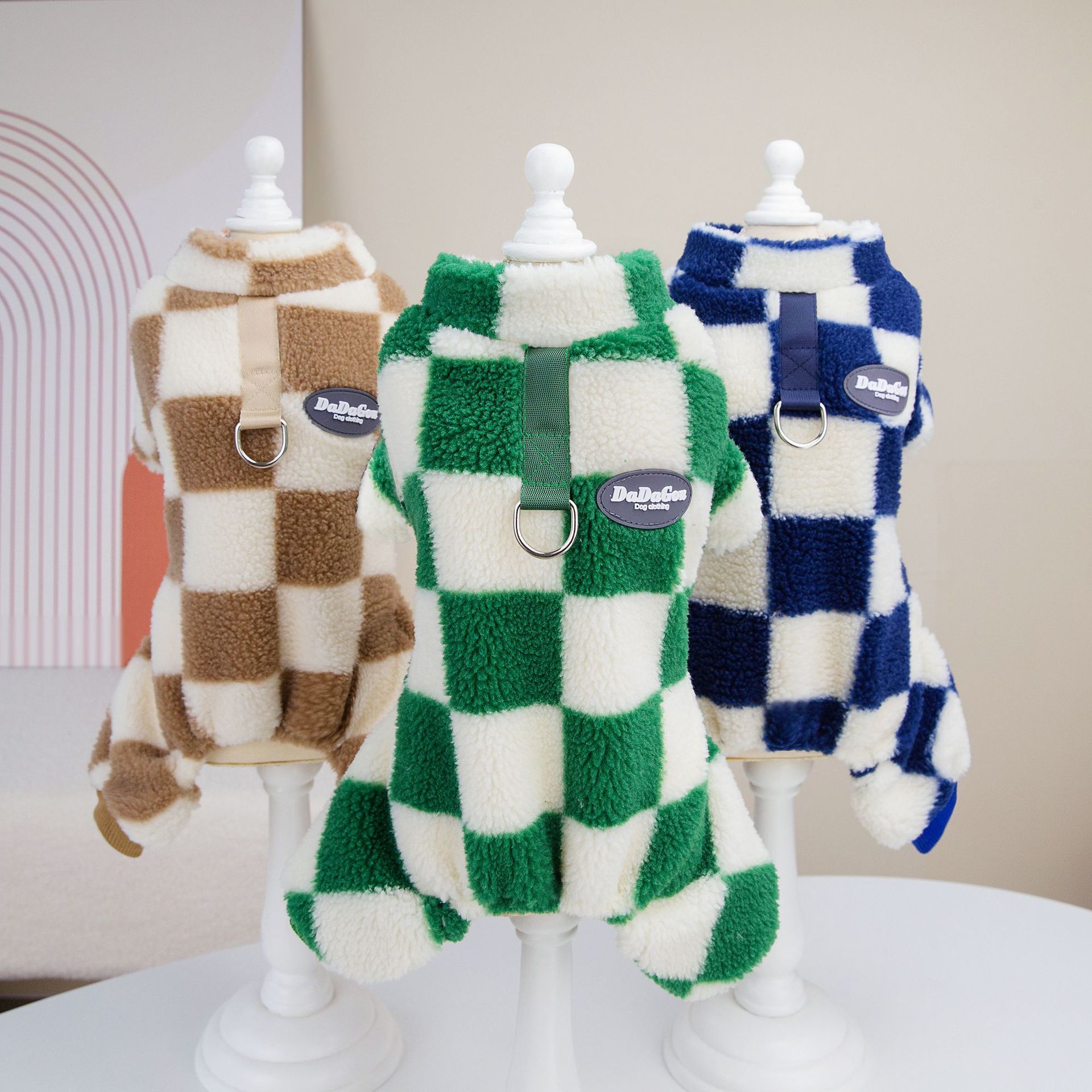 Pet clothing autumn and winter dog clothes Teddy cat pet clothes with pull ring 23 large square four-leg fleece