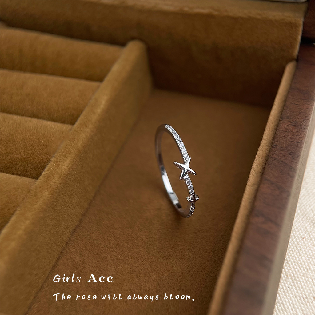 "Star Traces to Follow" Mang Star Zircon Finger Ring Niche Sexy Wind Ring Simple All-match Commuting Ring