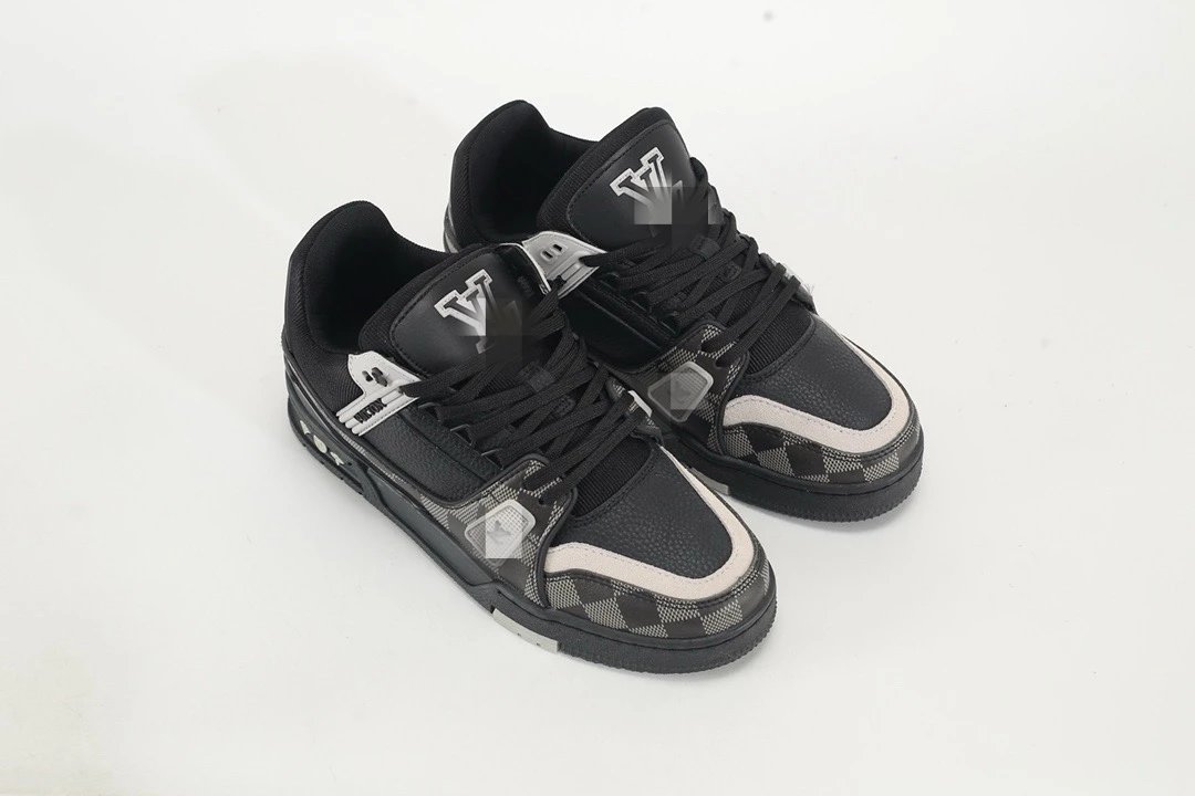 Plaid shoes 1
