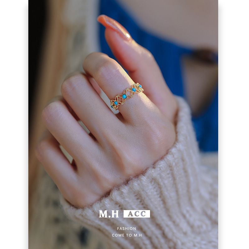 French Retro Palace-Style Turquoise Ring for Women, Niche Design, Light Luxury, High-End Feel, Hollow-Out Index Finger Ring, Versatile Ring