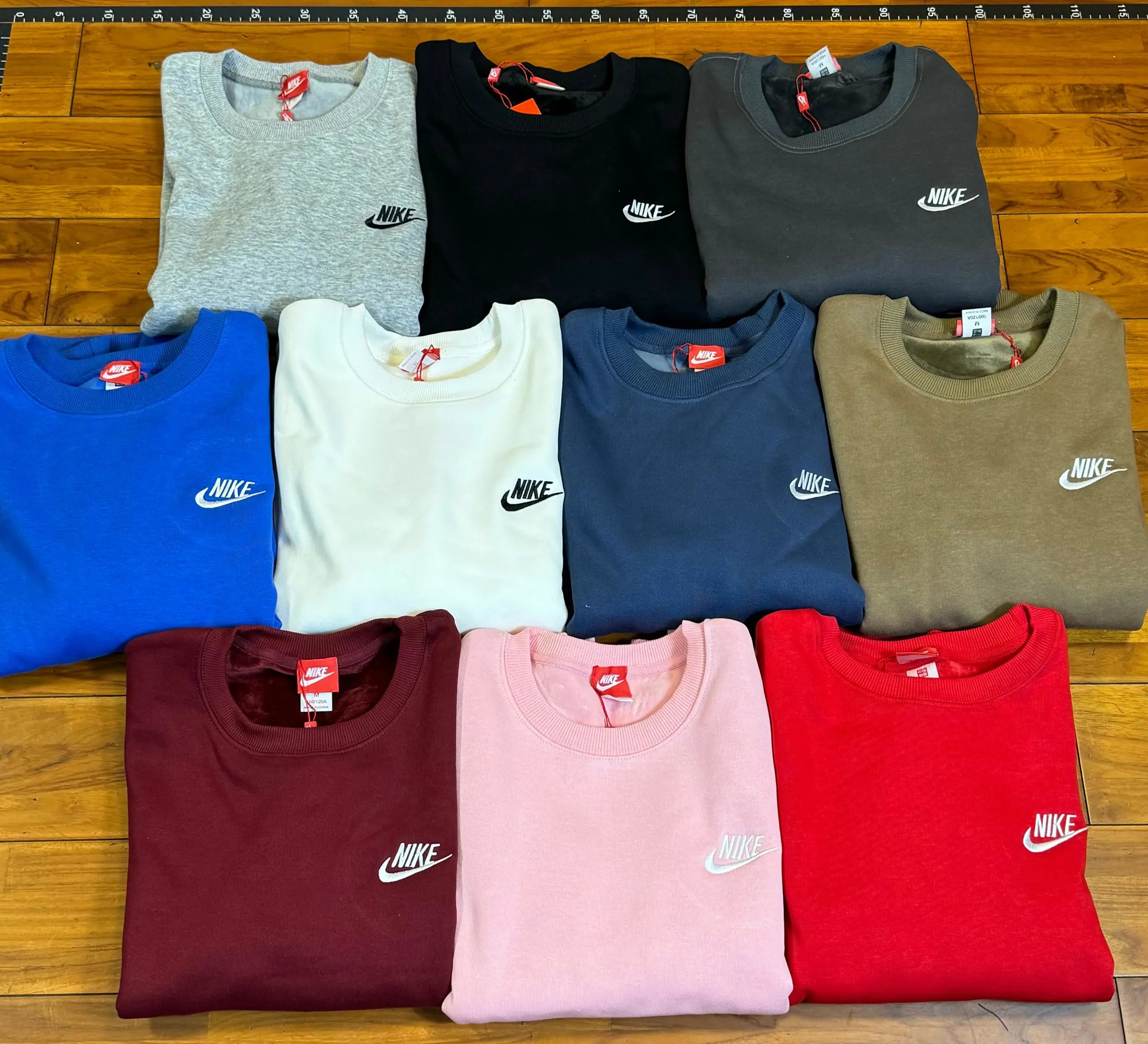 Fleece-lined hoodie with a crew neck
