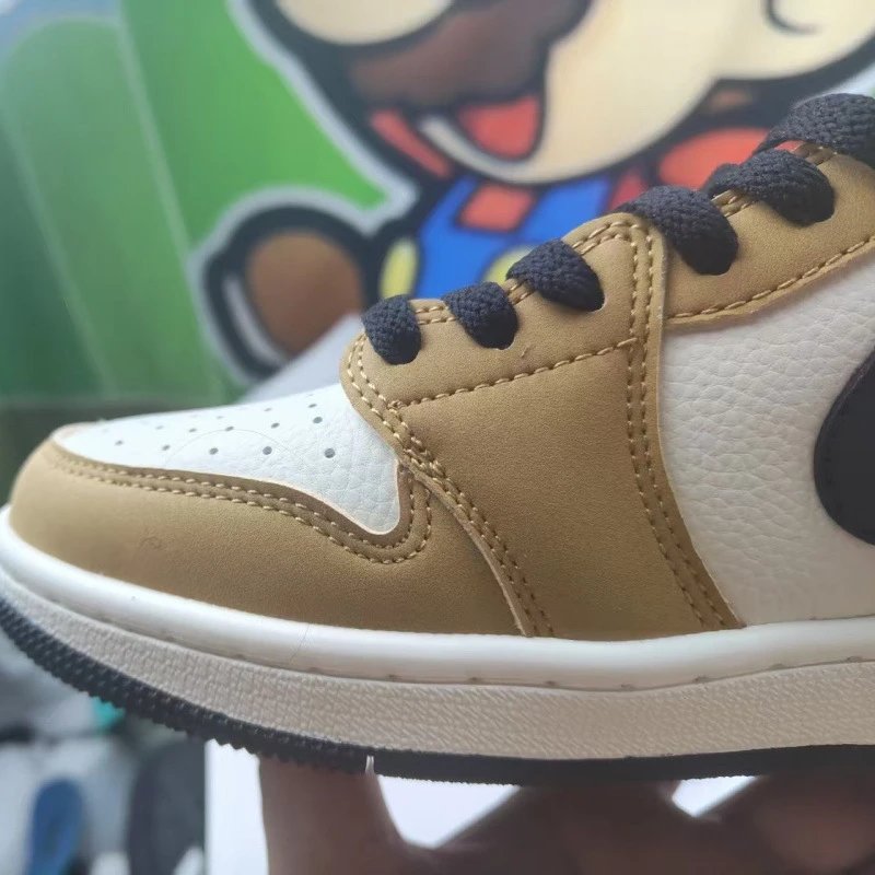 Authentic full-grain leather, air-cushioned shoes, men’s basketball shoes, AJ1 low-top women’s skate shoes, sneakers.