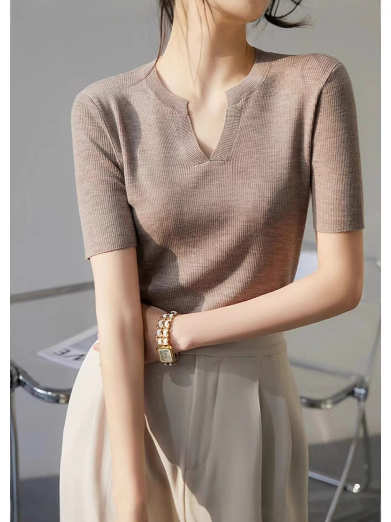 Summer worsted wool short sleeve sweater top summer and autumn half open collar simple small V collar short sleeve T-shirt women's wholesale