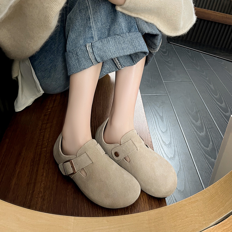 Matte Soft Leather Flat Shoes for Women, 2026 New Vintage Artistic Style, Slip-On, Large Toe, Fleece-Lined Birkenstock Shoes