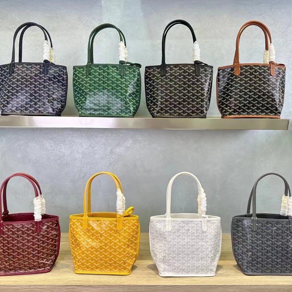 GOYARD Saint Louis tote