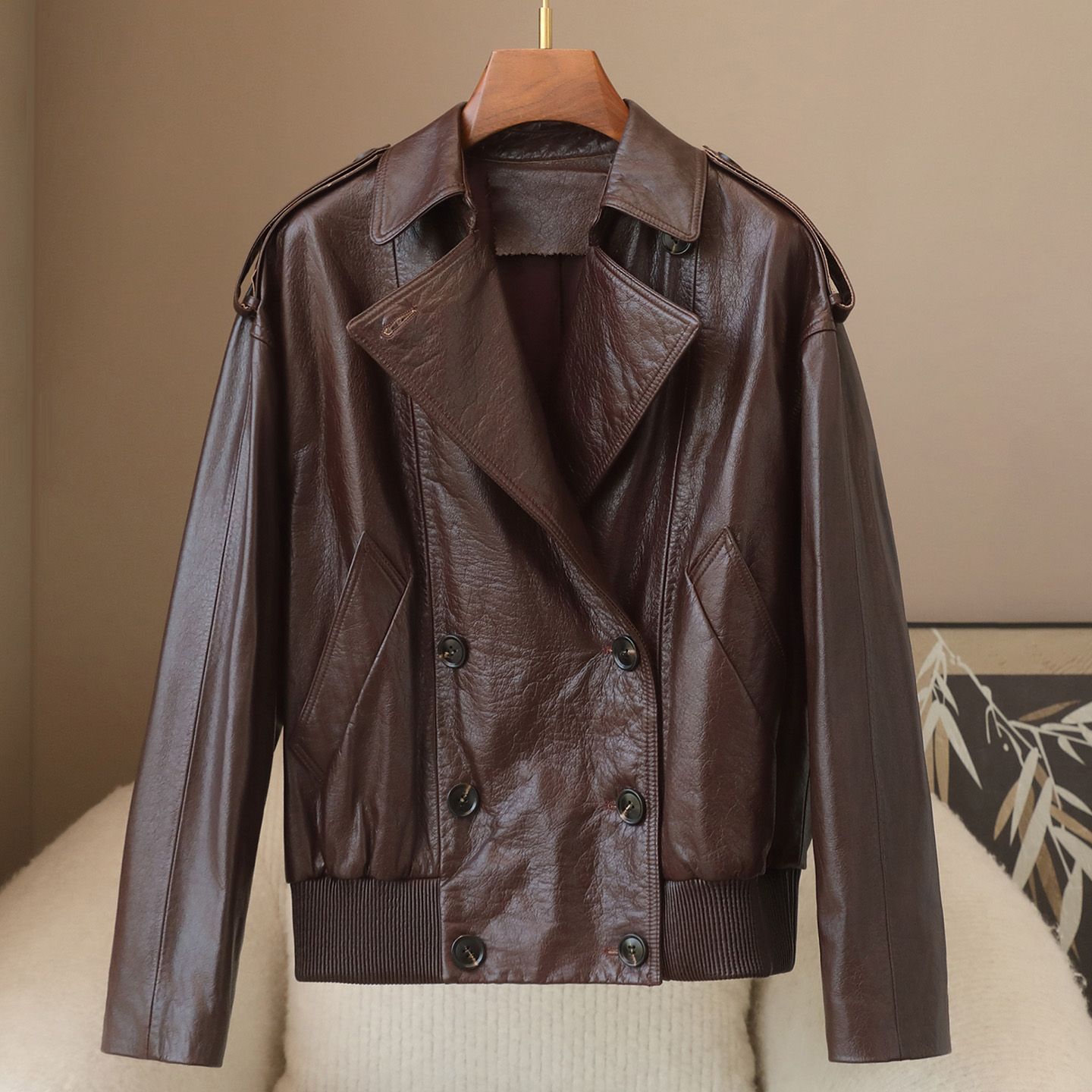 Small Quantity Fashion Clothing 2026 Spring Stylish Maillard Oil-Waxed Cowhide Leather Jacket Women's Genuine Leather Biker Jacket Top