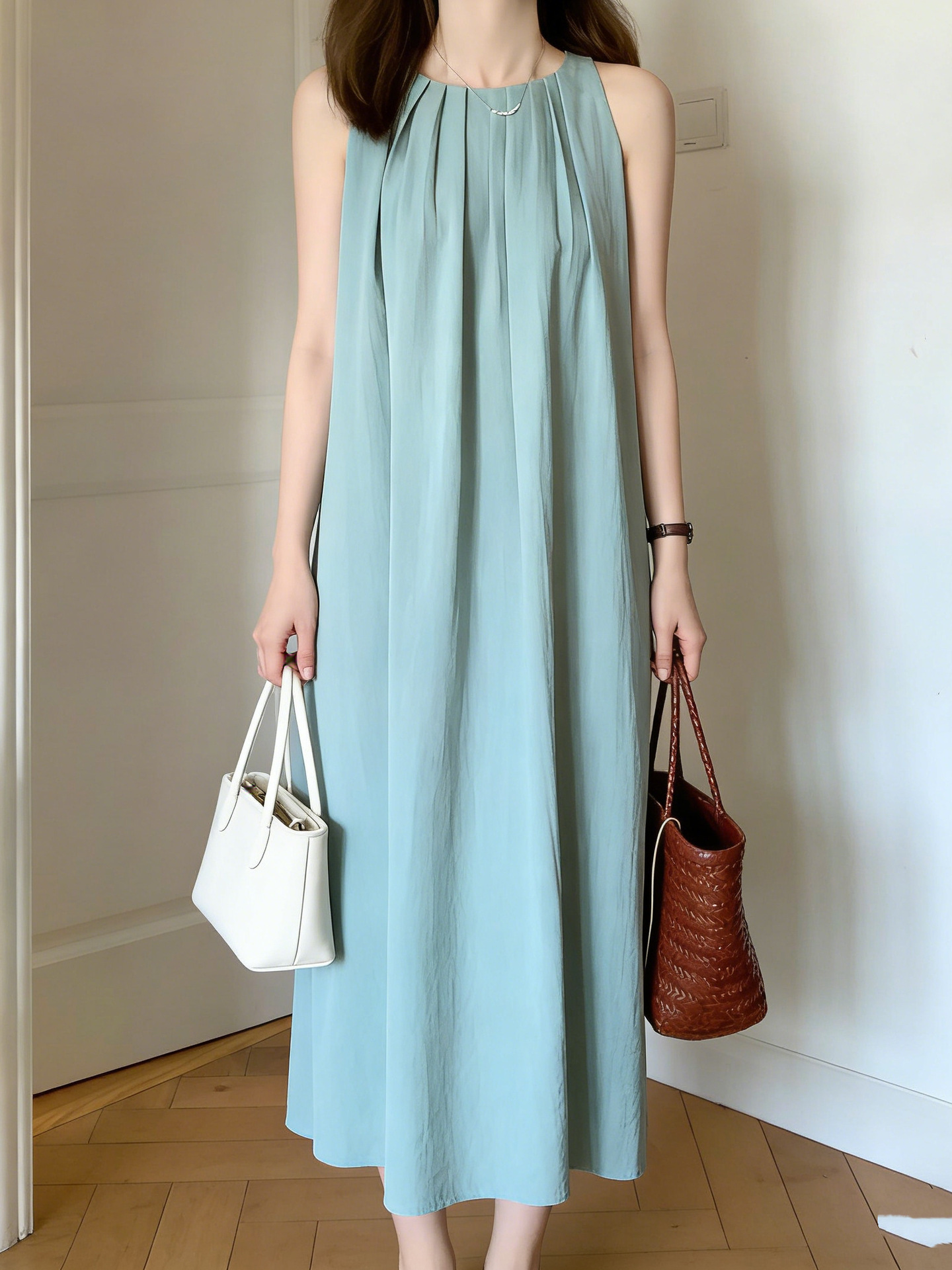 Korean and Japanese Style Backless Vacation Camisole Sleeveless Dress for Women, Summer Design, Niche Loose-Fitting, Flattering Beach Long Dress