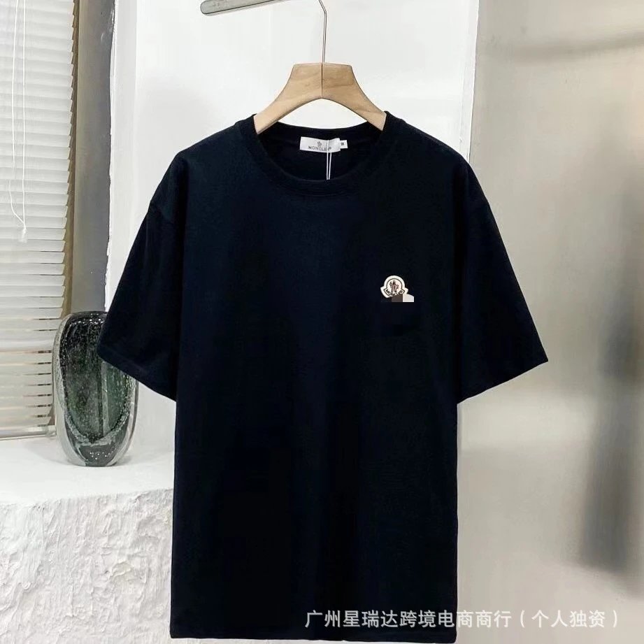 Moncler T-shirt