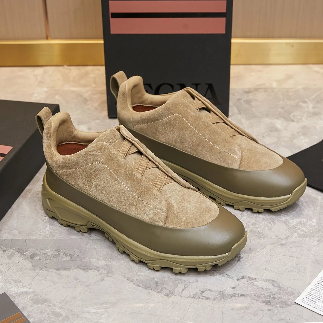 Z Sneakers