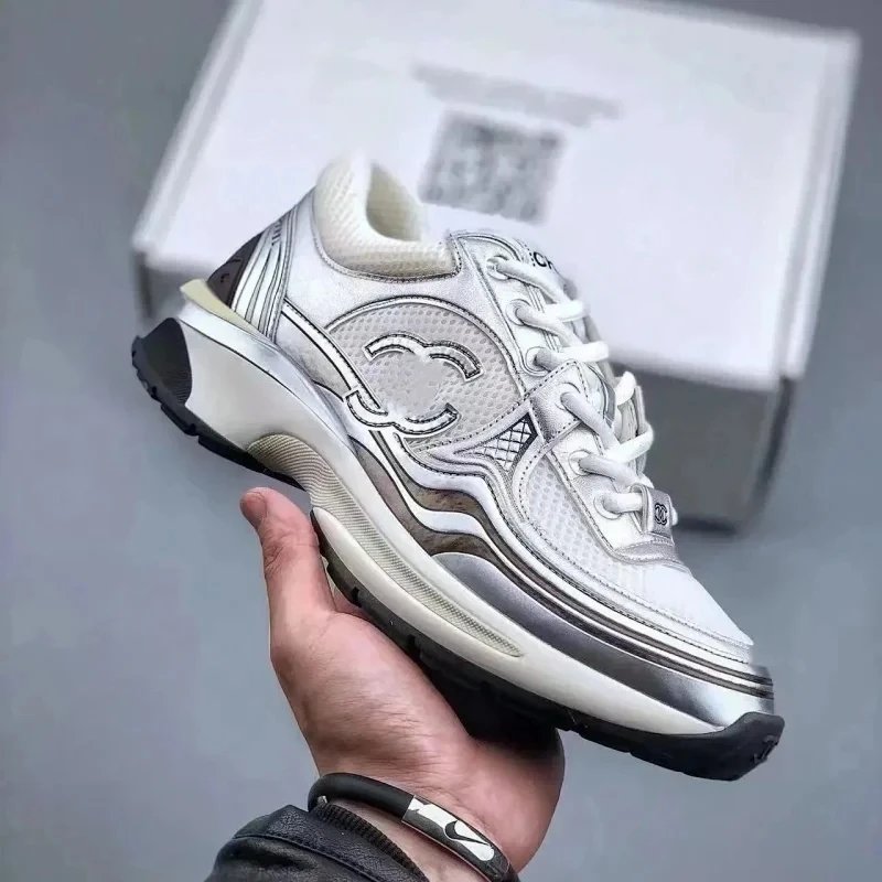 CHANEL Sneakers