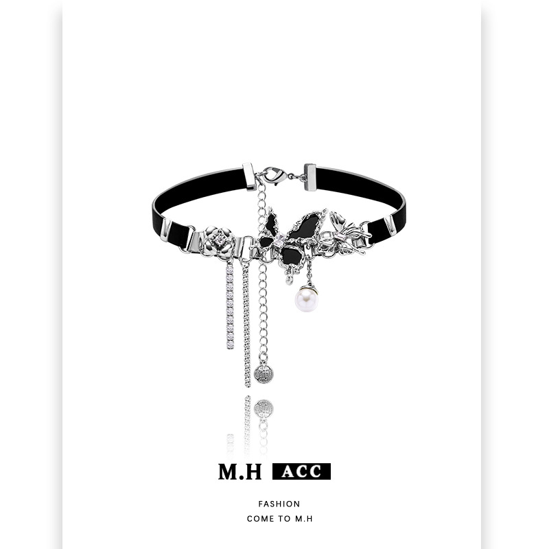 Black Butterfly Collar Women's Wholesale All-match Niche High-end Light Luxury Necklace Hip-hop Spice Girl Personality Pearl Necklace