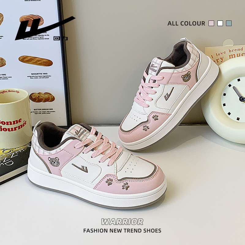 Warrior Brand Student-Style Lightweight and Comfortable Sneakers with Unique Design, Versatile Casual Women's Shoes, High Aesthetic Appeal, Cute Low-Top Shoes