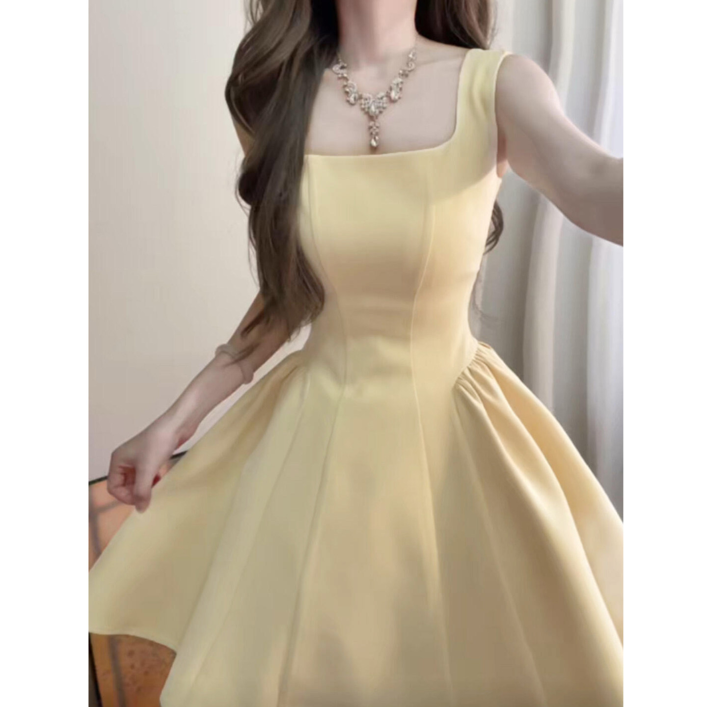 Yellow Short Skirt for Women 2026 New Spring Style for Petite Figures, Sleeveless, Waist-Cinching, A-Line, Stunning and Beautiful Strapless Dress