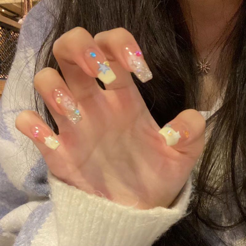 Phototherapy Wearable Nails, French-Style Hollow Star Nails, Wholesale Finished Products, Reusable Nail Stickers, Adhesive-Backed Nails That Enhance Complexion