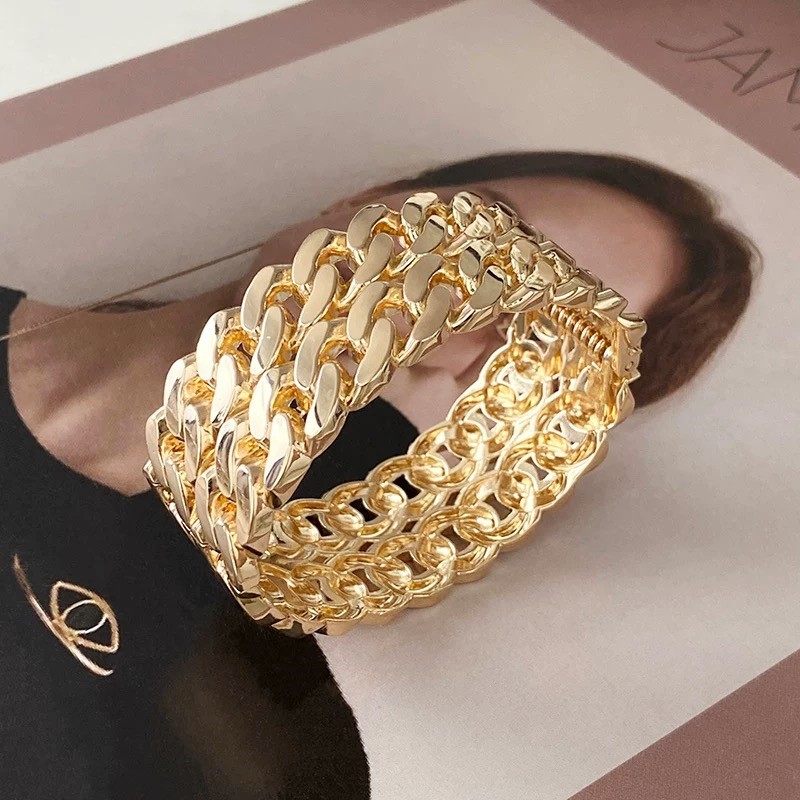 Double-layer Strap Design Bracelet Women's Light Luxury Exquisite Niche Fashion Cold Style Arm Ring French European and American Style Personality Bracelet