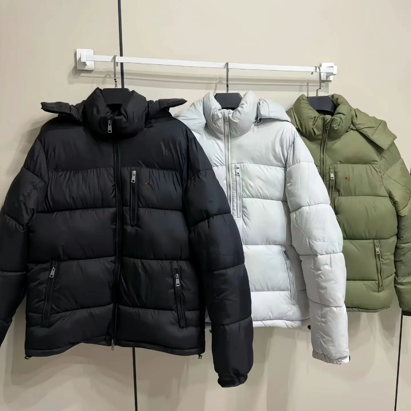 小马可拆卸帽子加厚保暖经典款款男士羽绒服外套