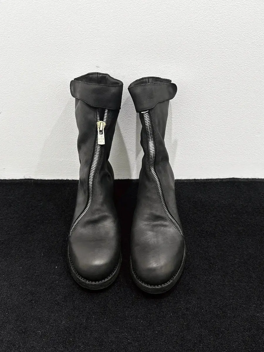 British Style Unisex Mid-Calf Boots with Chunky Heels, Genuine Leather Motorcycle Boots, Dark Fashion Boots, Retro Short Boots