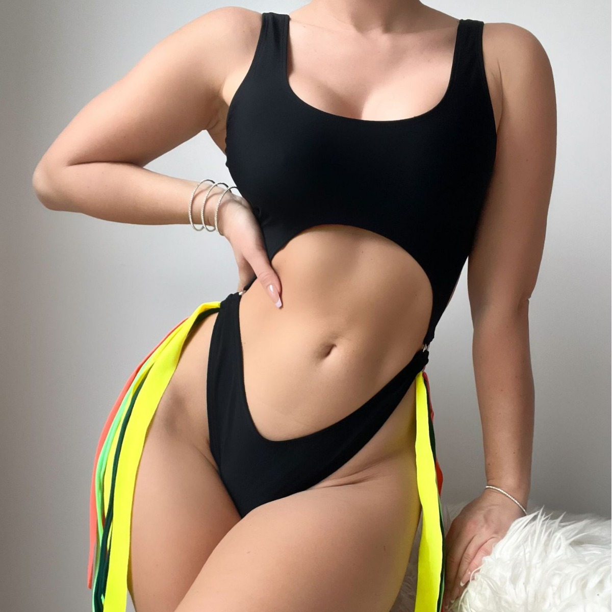European and American foreign trade new one-piece ribbon hollow one-piece solid color sexy swimsuit 2438