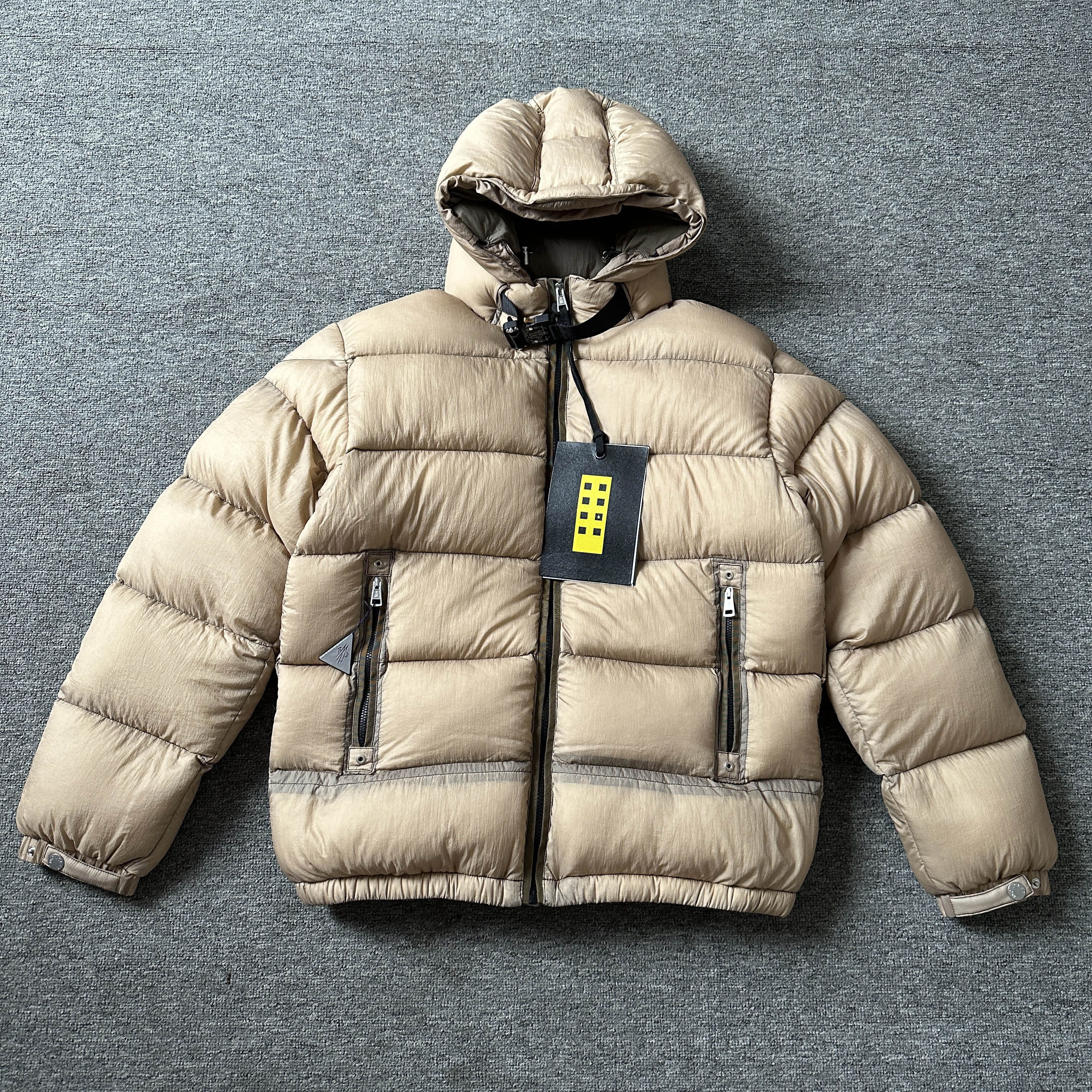 Alyx 1017 Collaboration Functional White Duck down Jacket, Same Style as Travis Scott