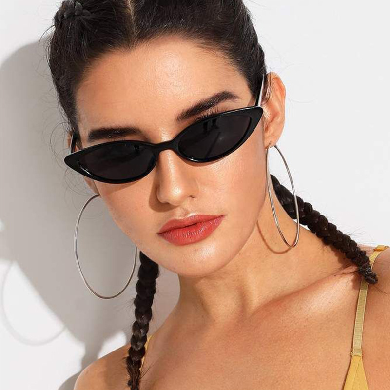 European and American Retro Cat-Eye Sunglasses for Women with Small Faces and Small Frames Triangular Anti-Uv Sunglasses 2026 New Style