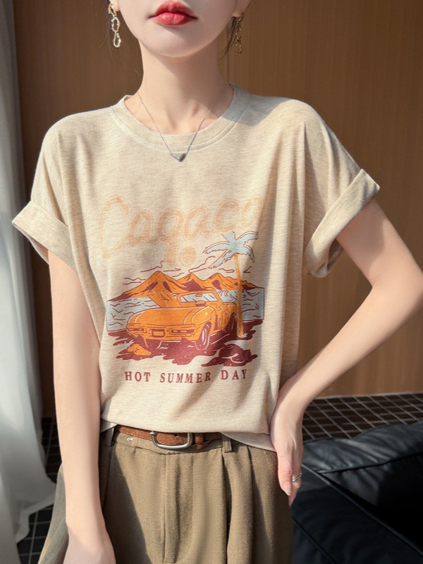 Knitted Short-Sleeved Tops, T-Shirts for Women, Thin Style, Landscape Print, Loose Fit, Age-Reducing, Round Neck, Versatile Knitwear, One Piece Drop Shipping