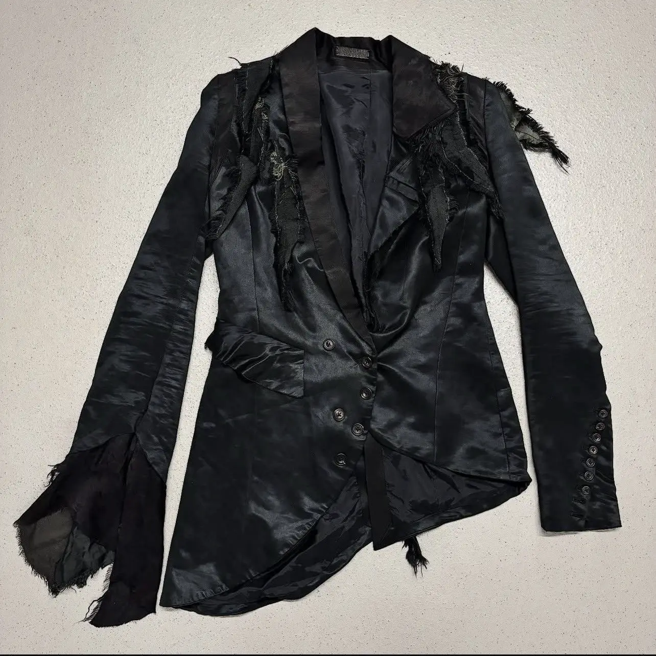 (Exclusive) ifsixwasnine lifestyle visual style dark feather patch cut suit jacket