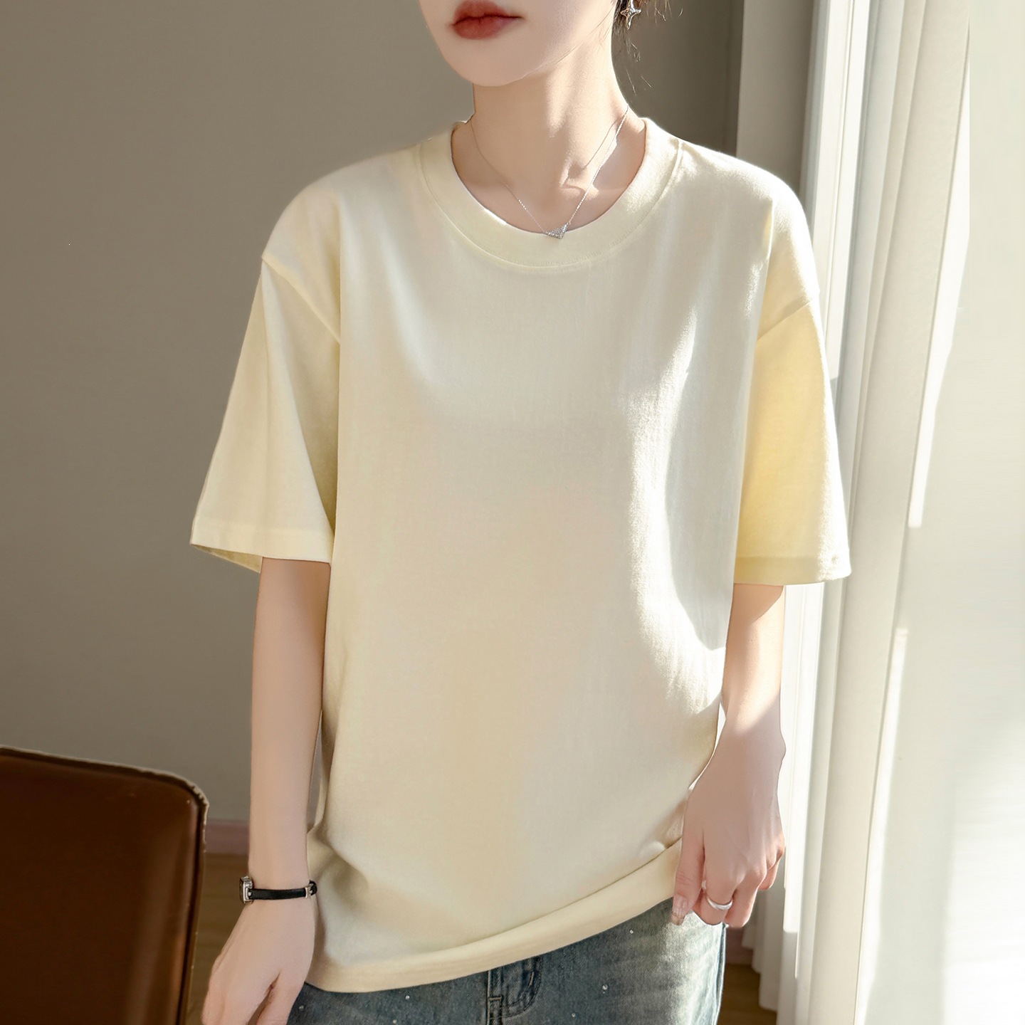 Casual 260g Pure Cotton Mid-Length Short-Sleeved T-Shirt for Women, Solid Color, Loose Fit, Slimming Half-Sleeved T-Shirt, White Top Underneath