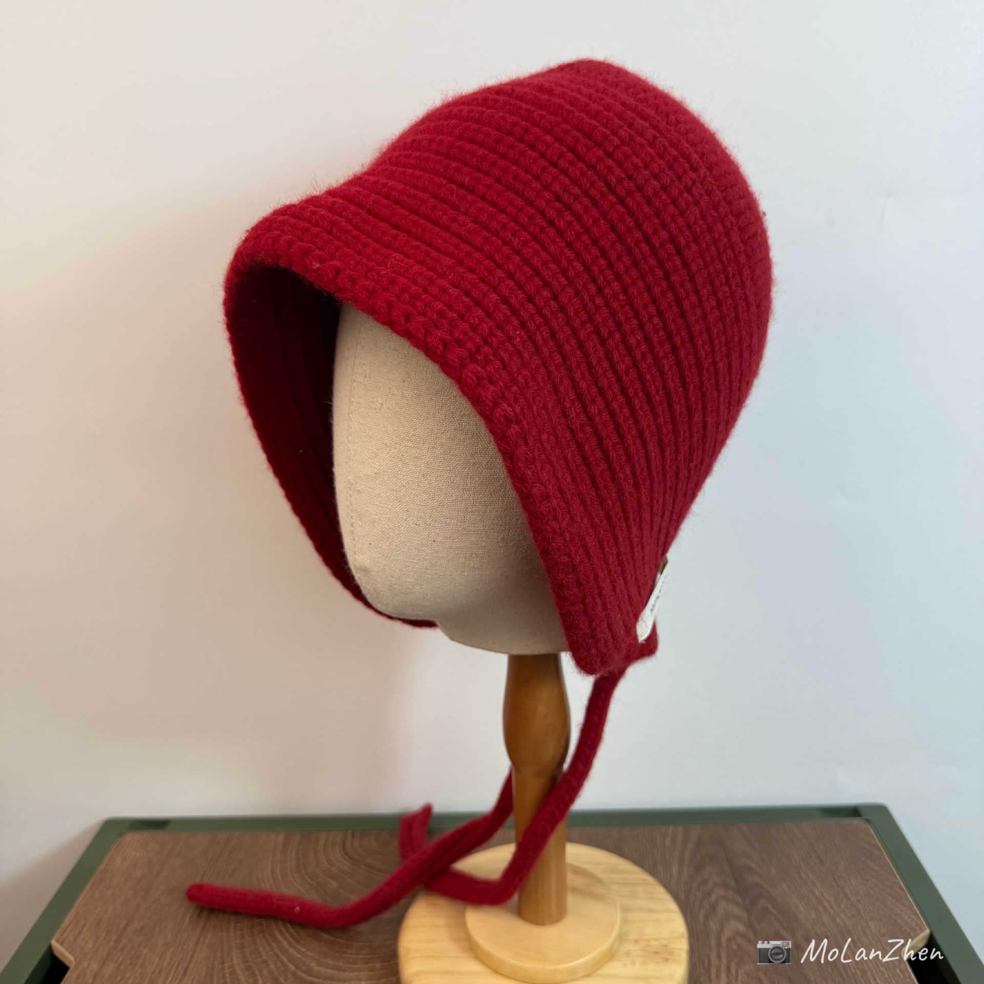 100% Wool Back Slit High Quality Pure Color Strap Raffia Hat Autumn and Winter Fashion Versatile Retro Ear Protection Loli Hat
