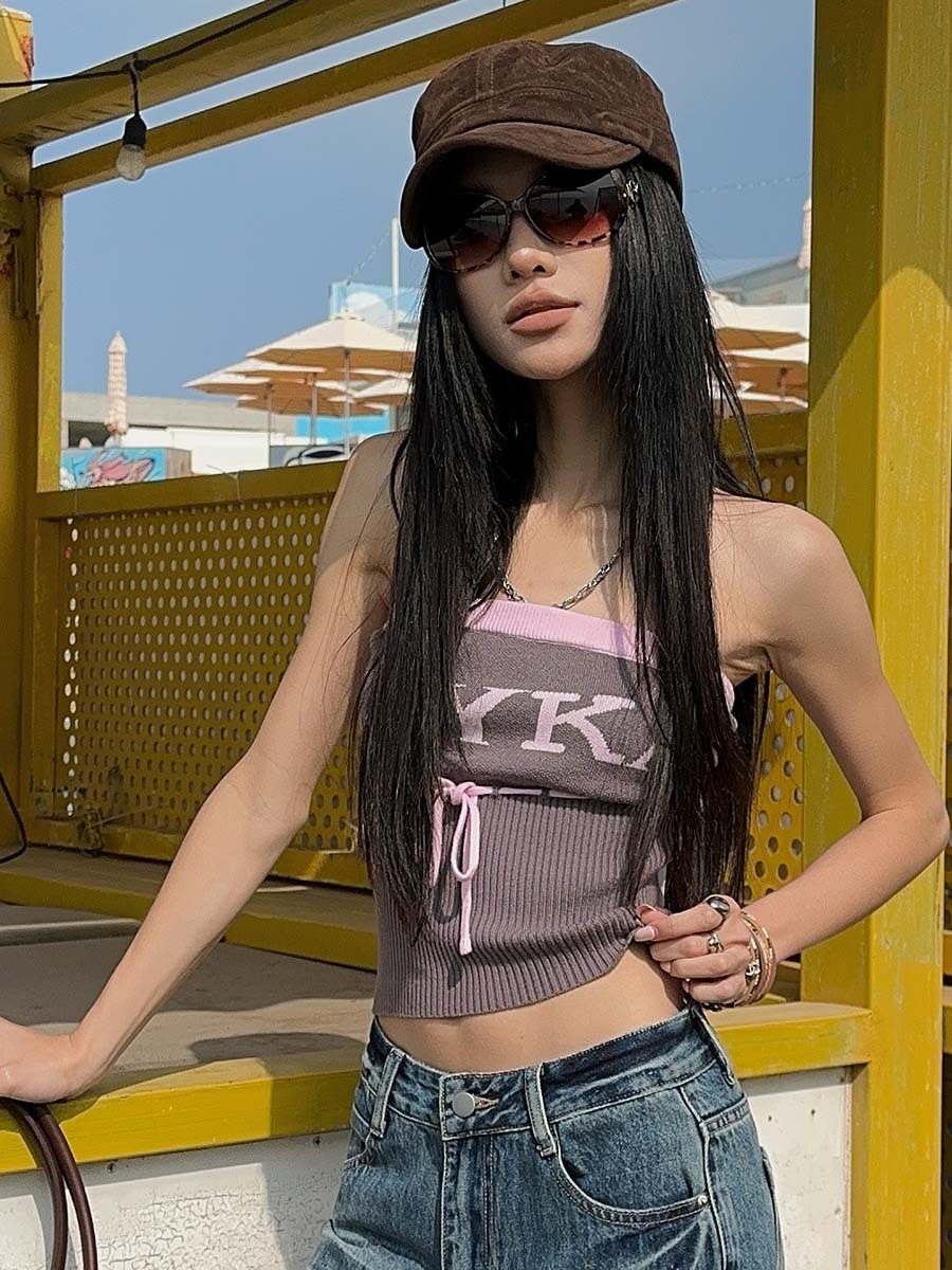 Unbdns Design-Inspired Heavy Knit Lettered Chest-Tie Tube Top for Women, Summer Slim-Fit Trendy Top
